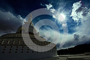 Shanti stupa photo