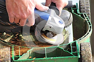 Sharpening a lawnmower blade