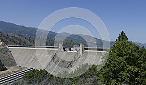 Shasta Dam, USA photo