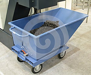 Shavings cart 2