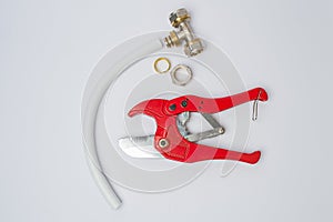 Shears for plastic pipes