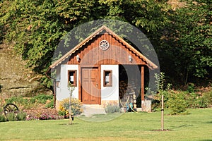 Shed