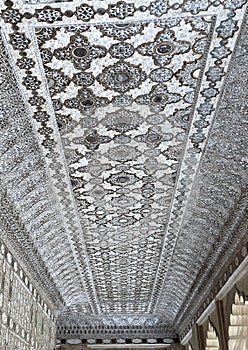 Sheesh Mehel walls with pattern in Amer Fort in Jaipur