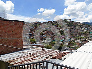 Sheet metal roofs and houses in favela comune thirteen