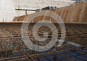 sheet piling retaining wall in hydraulic engineering