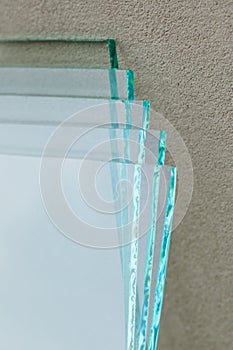 Sheets of Factory manufacturing tempered clear float glass panels cut to size