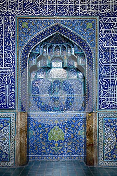 The Sheihkh Lotfollah Mosque, Isfahan, Iran