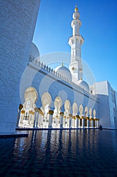 Sheik zayed mosque. Abu dhabi. photo