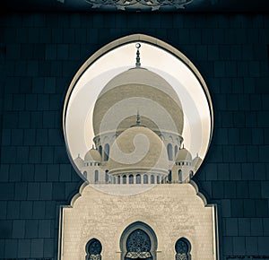 Sheik Zayed Mosque. photo