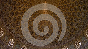 Sheikh Lotfollah Mosque interior