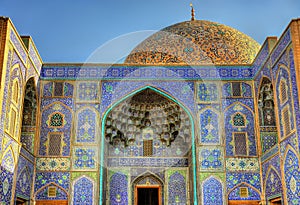 Sheikh Lotfollah Mosque on Naqsh-e Jahan Square photo