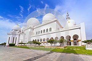 Sheikh Zayed Grand Mosque in Abu Dhabi