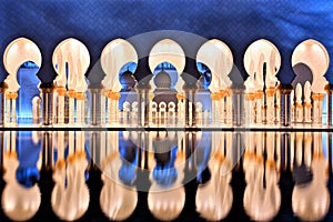 Sheikh Zayed Grand Mosque in Abu Dhabi at Dusk photo