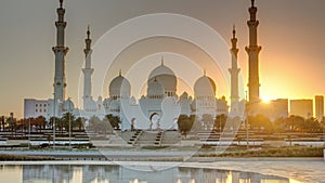 Sheikh Zayed Grand Mosque in Abu Dhabi at sunset timelapse, UAE