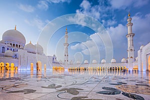 Sheikh Zayed Grand Mosque in Abu-Dhabi, United Arab Emirates
