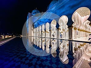 The Sheikh Zayed Grand Mosque at night, in Abu Dhabi, United Arab Emirates