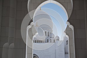 Sheikh Zayed Grand Mosque outside