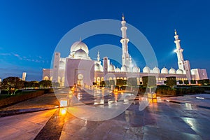 The sheikh zayed mosque in abu dabi photo