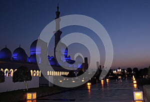 Sheikh Zayed Mosque, Abu Dhabi, UAE. Beautiful night view