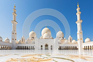 Sheikh Zayed Mosque - Abu Dhabi, United Arab Emirates. Beautiful white Grand Mosque courtyard