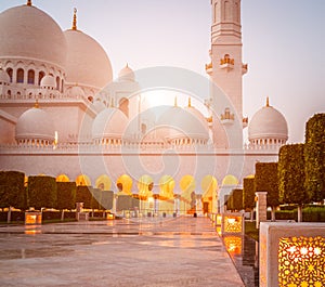 Sheikh Zayed White Mosque