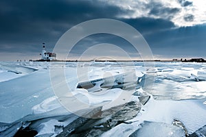 Shelf ice and lighthouse