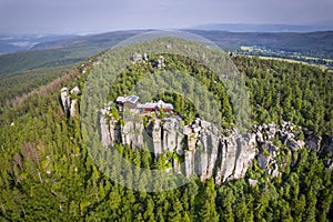 Shelter on Szczeliniec Wielki in Stolowe Mountains