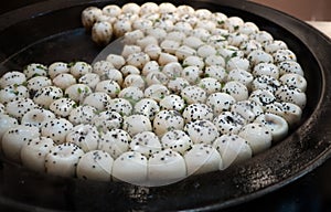 Sheng Jian Bao, Shanghai fried buns
