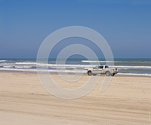 A Sheriffs car at the Outer Banks. photo