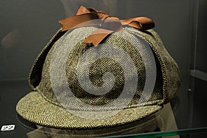 Sherlock Holmes hat