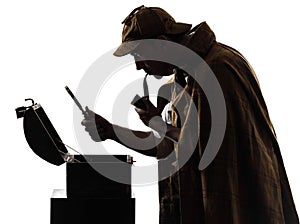 Sherlock holmes and the open safe