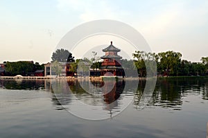 Shichahai Scenic Area The area is the capital of the old Beijing style to preserve the most perfect place