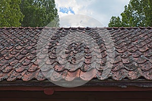 Shingle roof.