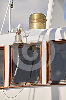 Ship bell
