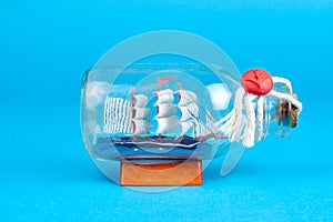 Ship in a bottle