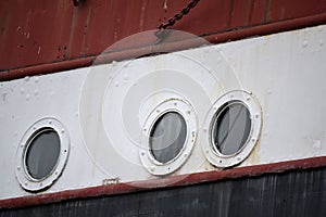 Ship Hull with Portals