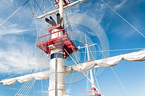 Ship Mast