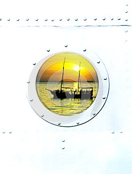 Ship porthole window