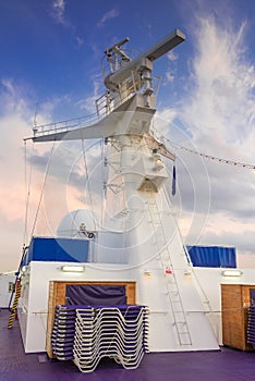 Ship radar tower