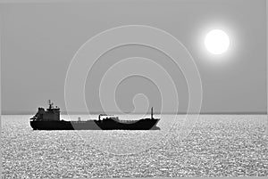 Ship silhuette in sunrise