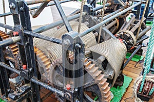 Ship steel rope winch