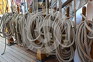 Ship tackles on the sailing vessel