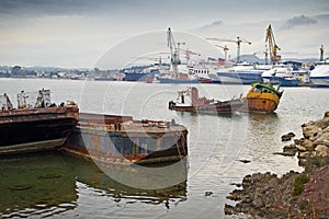 Shipbuilding zone photo