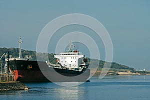 Shipping boat