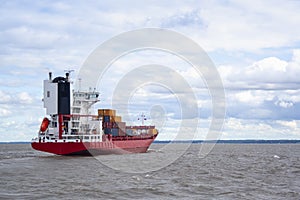 shipping cargo transportation by sea