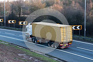 Shipping container lorry