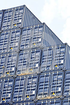 Shipping freight containers