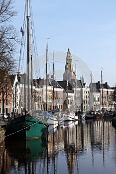 Ships and canalhouses