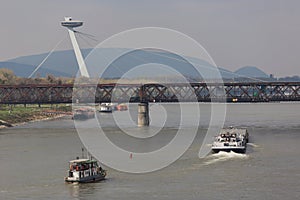 Lodě na Dunaji