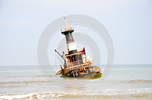 Shipwreck at Barro Do Dande photo